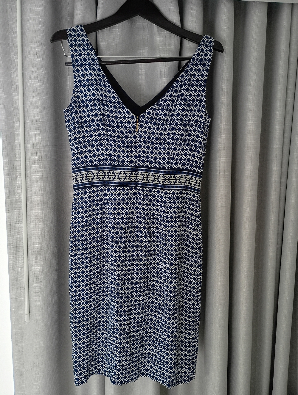 Tory Burch Navy Geometric V-Neck Sheath Dress - Picture 2 of 7